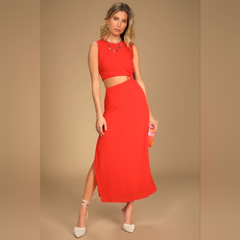 NWOT Lulus red cutout midi dress